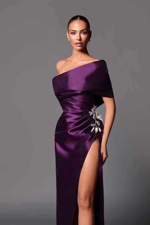 Purple One Shoulder Sleeveless Pleated Beadings Long Prom Dress With Split