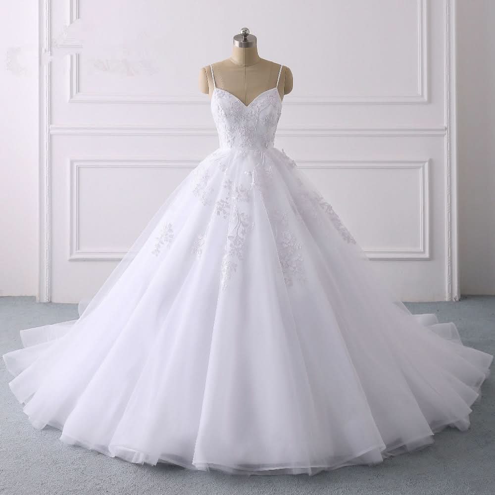 Spaghetti Strap V-Neck Tulle Wedding Dress with Lace Appliques BM bride