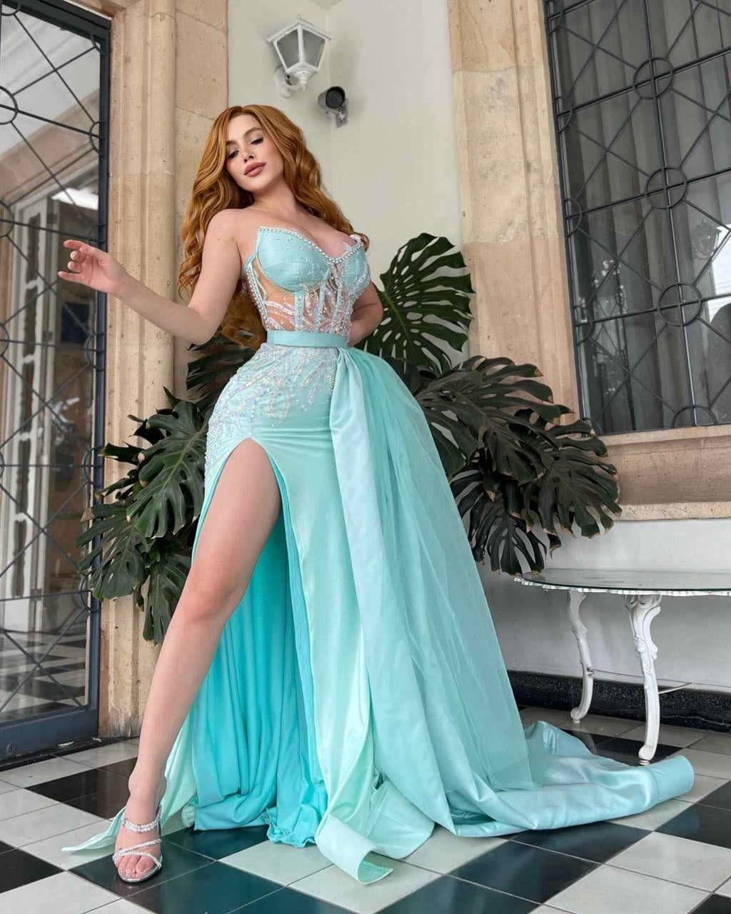 Glamorous Strapless Sleeveless Long Prom Dress With Beadings And Sequins HF0013