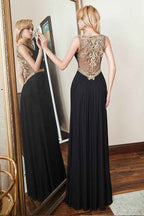 Straps Deep V Neck Sleeveless Beadings Long Prom Black Dress With Crystals