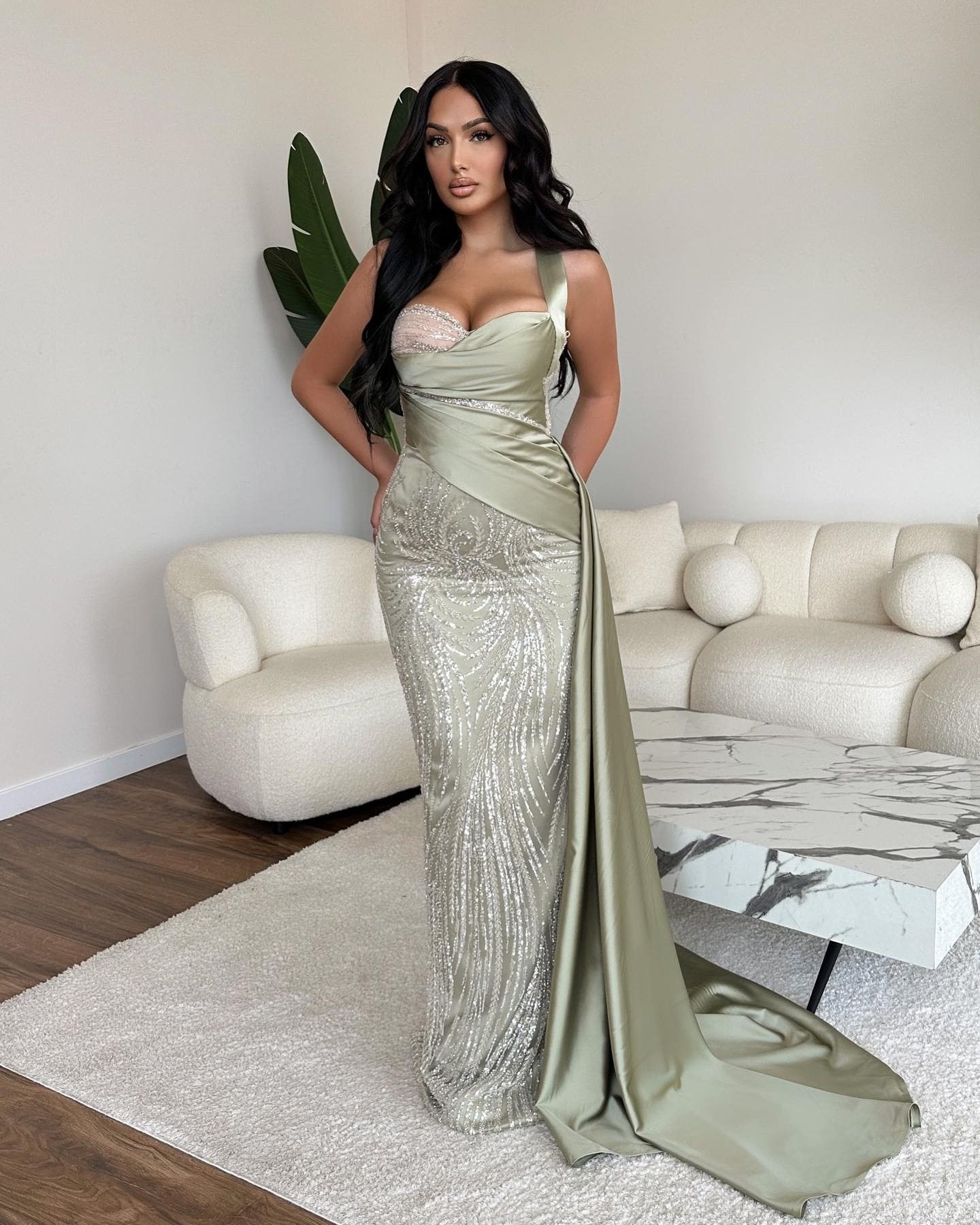 Straps Sweetheart Sleeveless Long Mermaid Prom Dress With Sequins