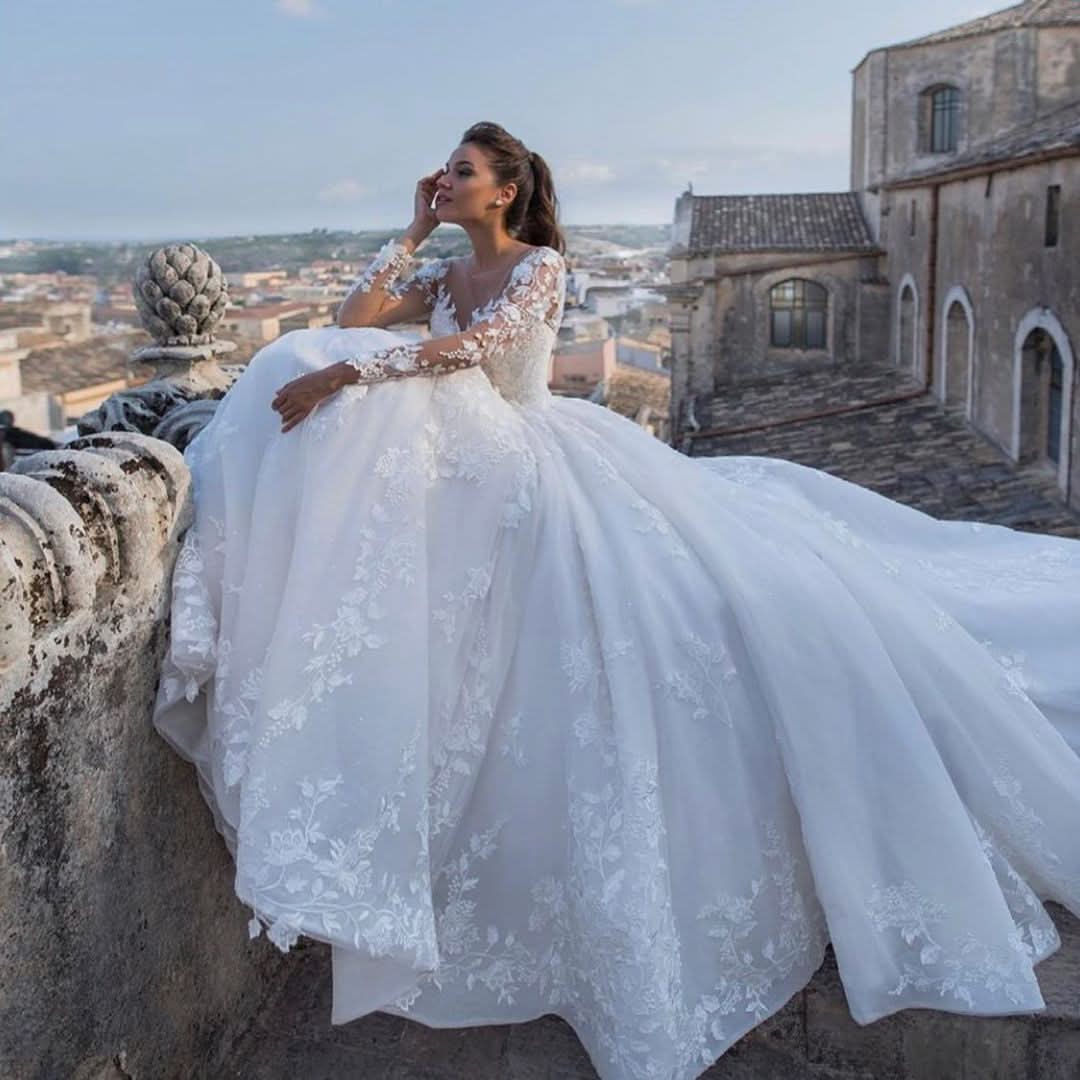 Chic Long Princess Sweetheart Wedding Dress with Floral Lace Appliques BM bride