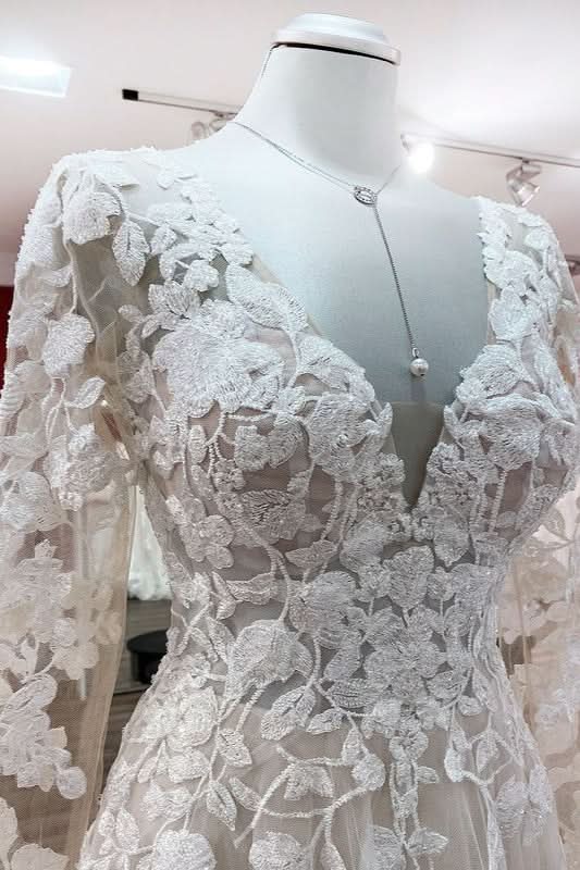 Long Sleeve A-Line Lace Wedding Dress with Open Back and Tulle Appliques BM bride