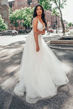 Deep V-neck A-Line Wedding Dress Floor-length Tulle Floral Lace BM bride