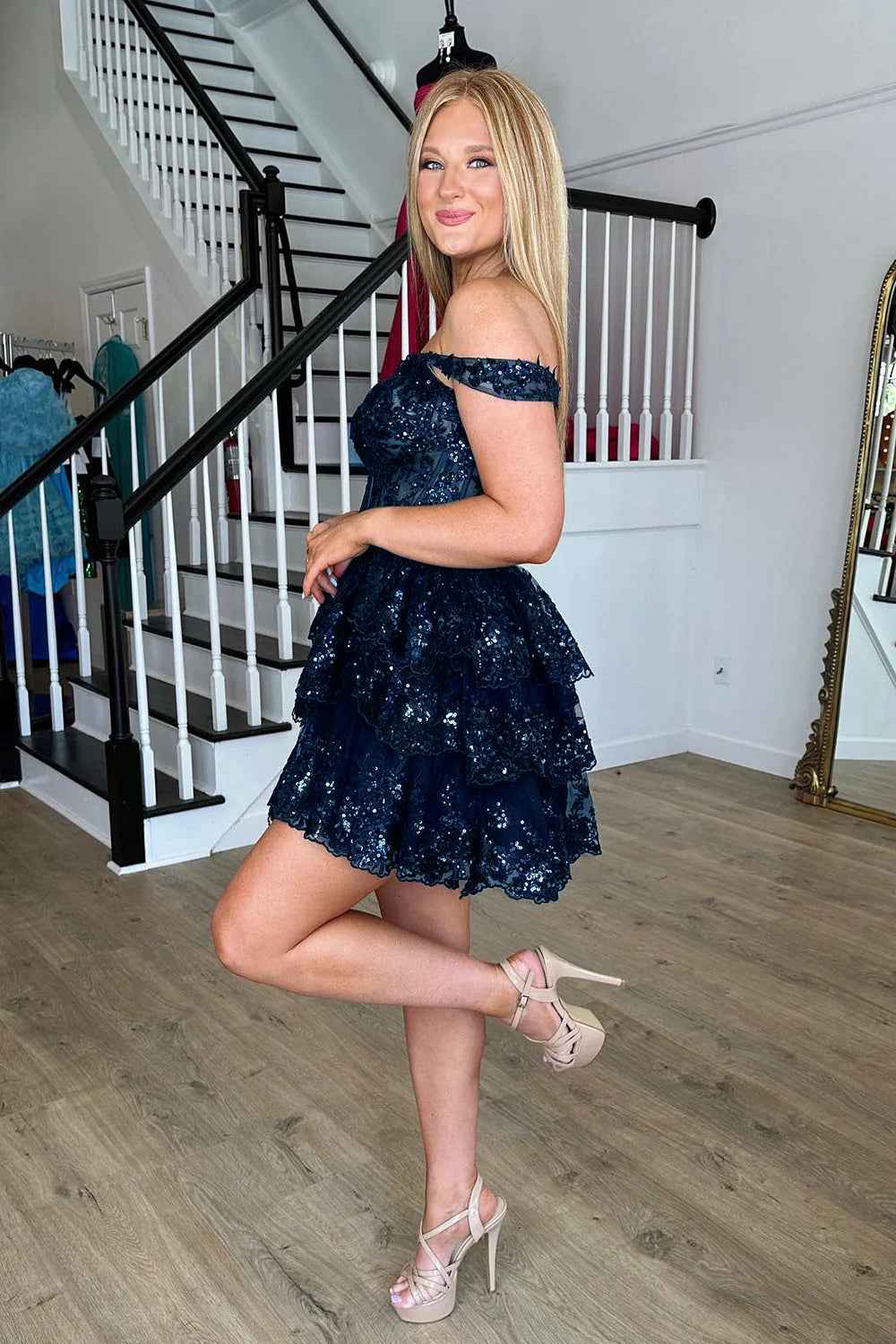 Sparkly Grey A-Line Tiered Lace Short Homecoming Prom Dress Bmbride