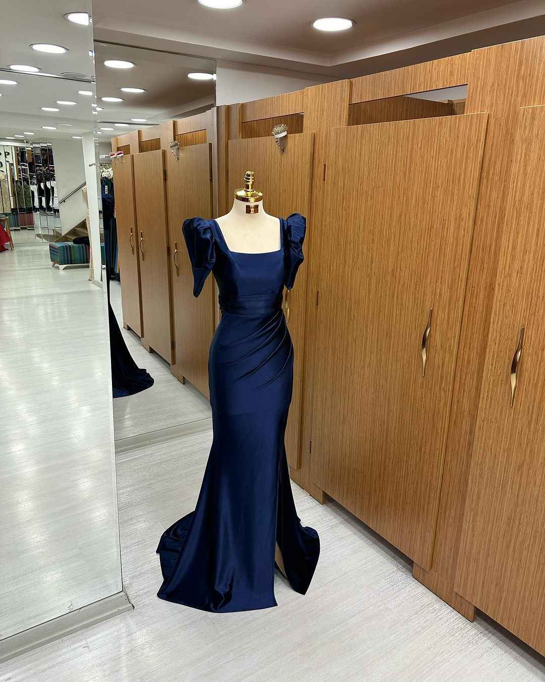 Royal Blue Long Mermaid Prom Dress Bubble Sleeves Square With Slit