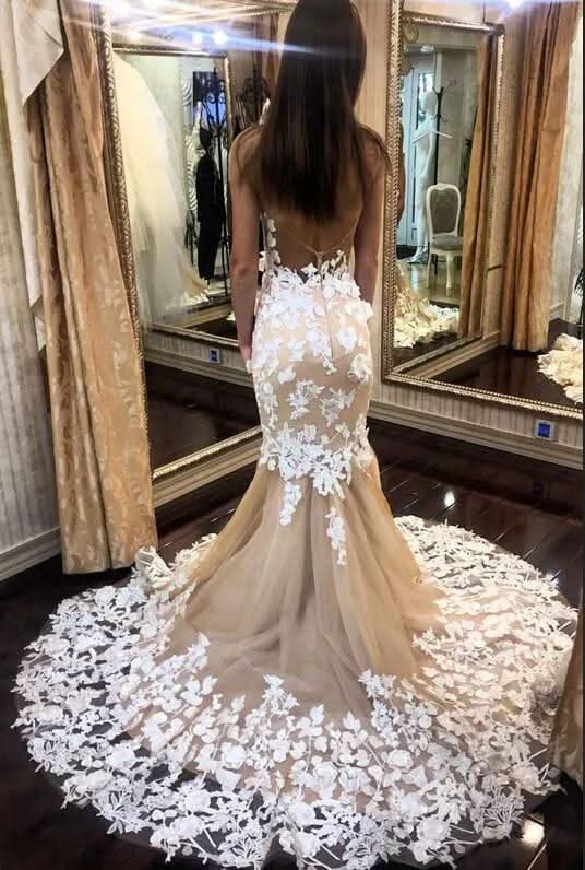 Vintage Off-the-Shoulder Backless Floor-Length Mermaid Wedding Dress with Lace Appliques BM bride
