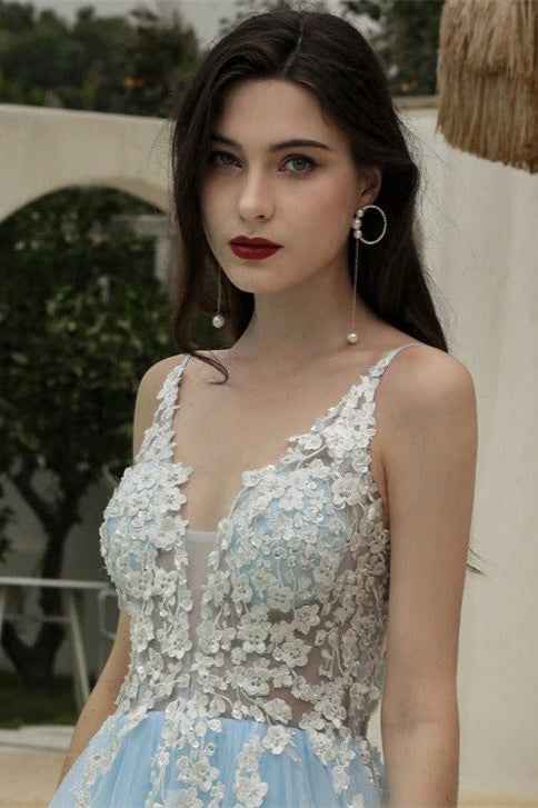 Sky Blue Spaghetti Strap V Neck Sweetheart Long Prom Dress With Appliques