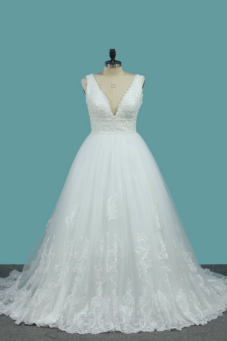 Deep V-neck A-Line Backless Wedding Dress Floor-length With Appliques Lace Tulle BM bride