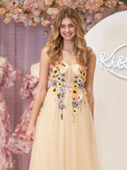 Enchanting 3D Flower Tulle Tea Length Prom Dress BM bride