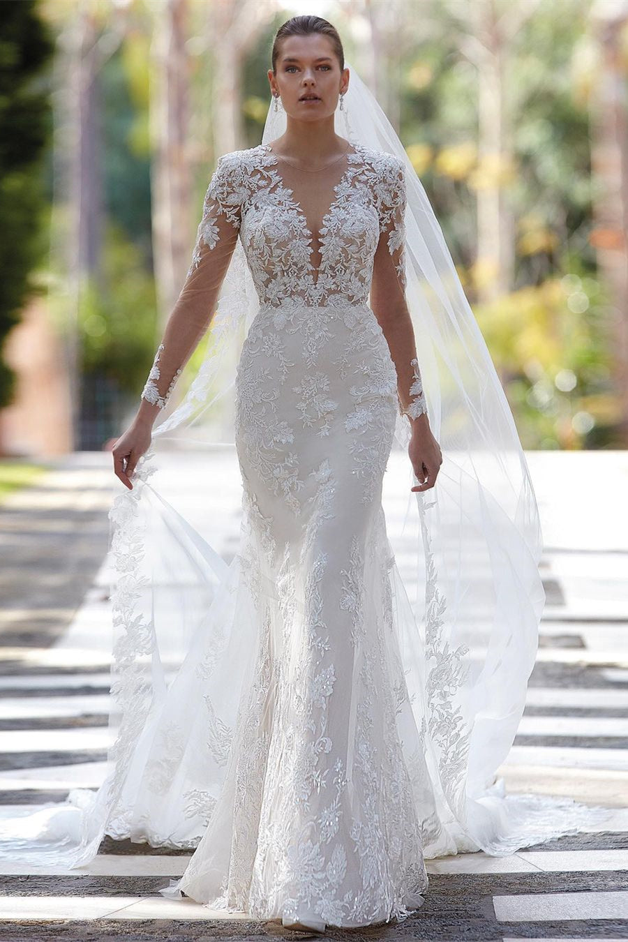 BMbride Glamorous V-neck Mermaid Appliques Long Sleeves Wedding Dress With Lace BMbride