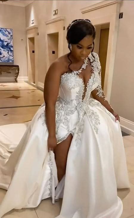 BMbride Gorgeous Long A-line One Shoulder Beading Wedding Dress With Slit BMbride