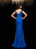 BMbride Gorgeous Mermaid V-neck Lace Sleeveless Long Lace Mother of the Bride Prom Dresses BMbride