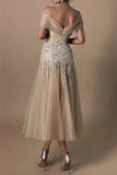 BMbride Gorgeous Short A-line Off-the-shoulder Beading Wedding Dresses With Lace BMbride