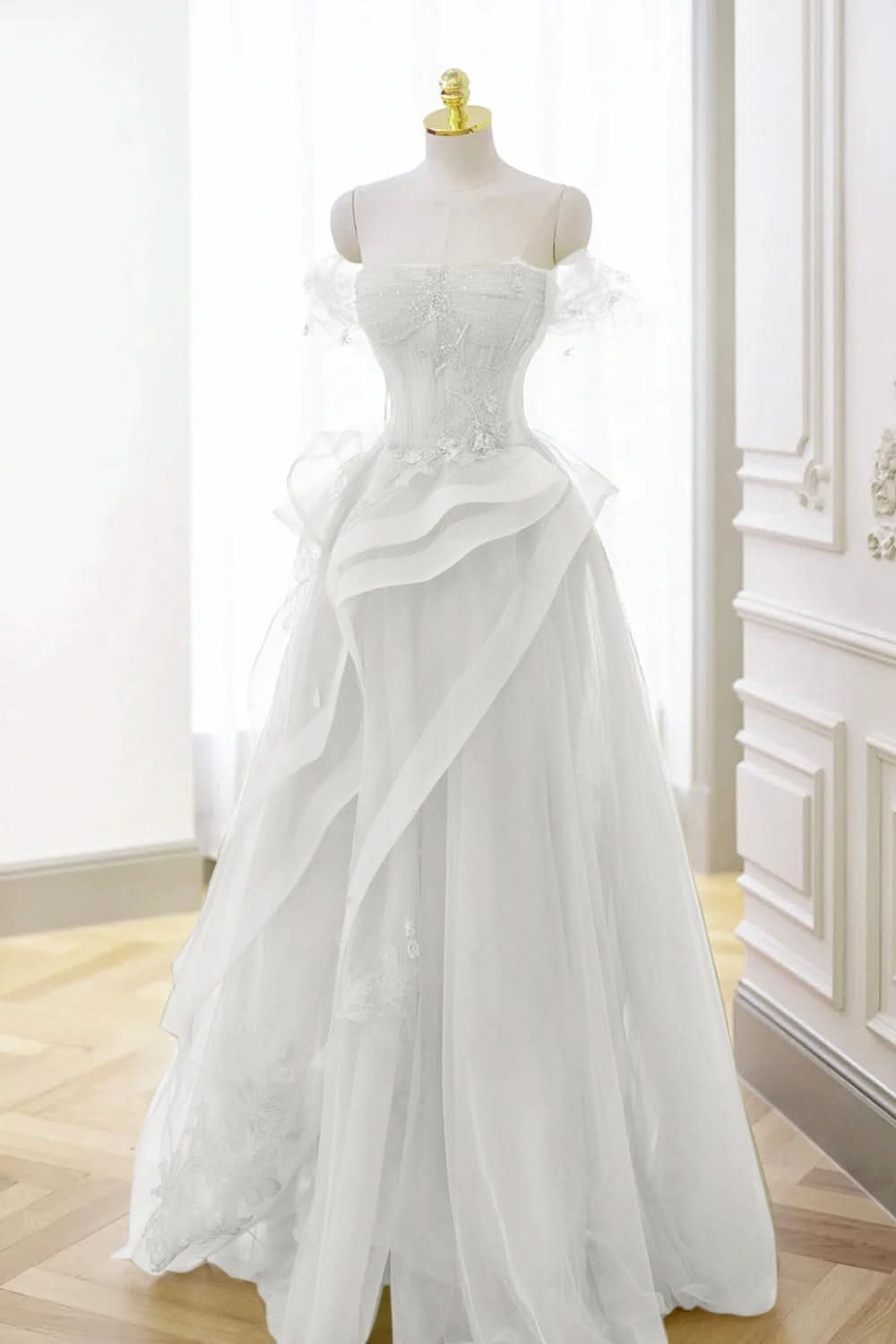 Lovely Green Tulle Lace Long Prom Dress with a Form-Fitting Corset BM bride