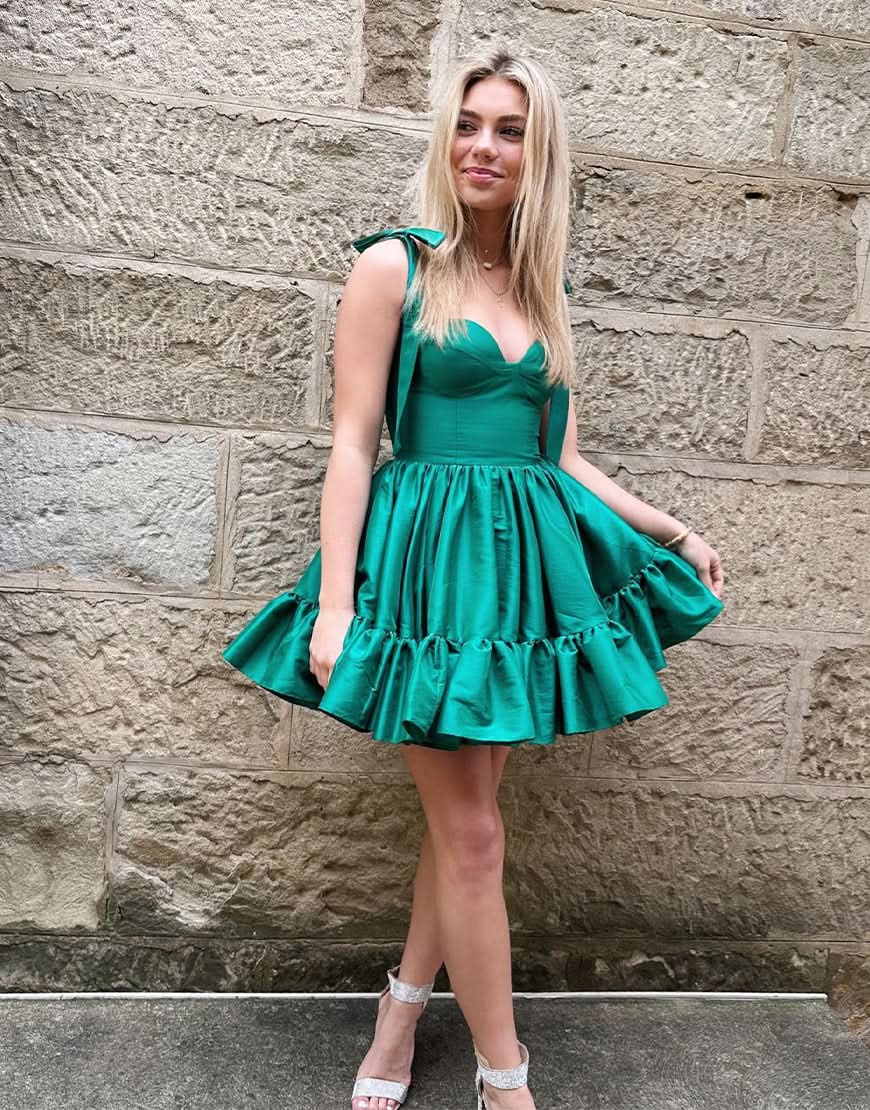 Sabrina |A-line Sweetheart Homecoming Dress with Ruffle BM bride