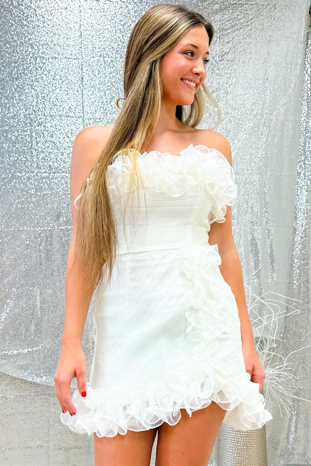 Chic Ivory Sweetheart Strapless Sheath Short Homecoming Dress with Ruffles BM bride