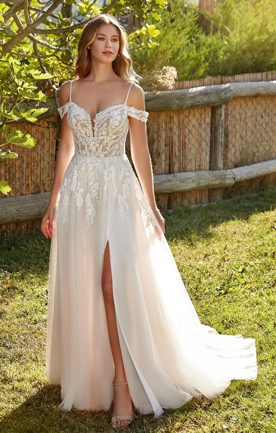 Lace Appliqued Wedding Dresses for Bride 2025 Beach Wedding Bridal Gowns for Women SE002 - Bmbride