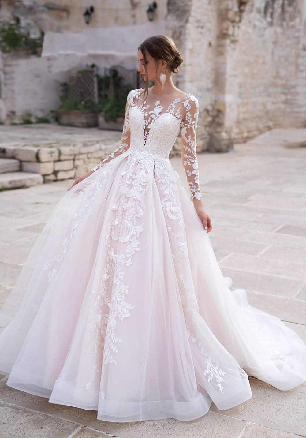 Lace Appliqued Wedding Dresses for Bride 2025 Beach Wedding Bridal Gowns for Women SE002 - Bmbride