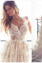 BMbride Lace Appliques Elegant V-Neck Prom Dress Tiered Backless Sleeveless Evening Dress BMbride