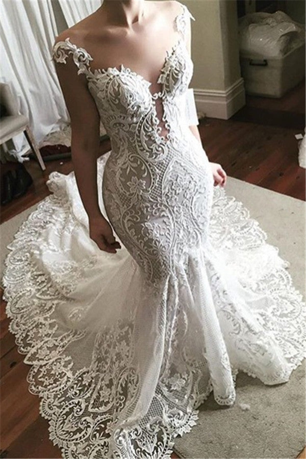 Lace Mermaid Wedding Dress Glamorous Sheer Tulle Bridal Wears with Buttons BM bride