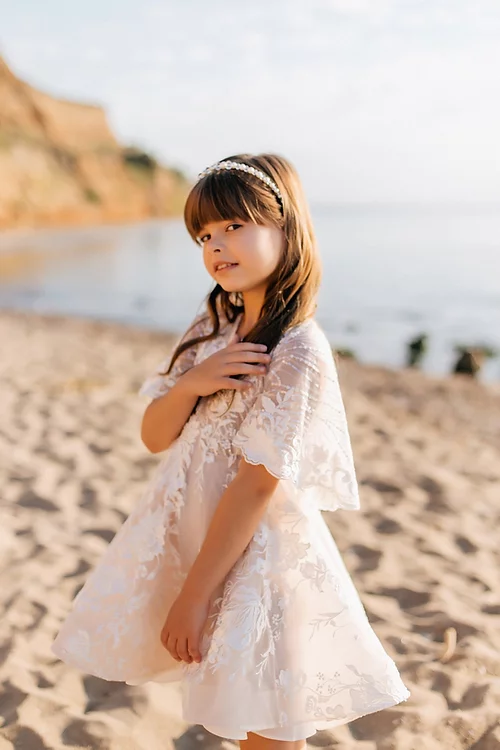 BMbride Lovely White A-line 3/4 Sleeves Appliques Flower Girls Dress With Lace BMbride