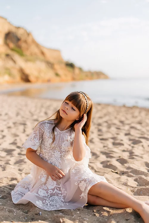 BMbride Lovely White A-line 3/4 Sleeves Appliques Flower Girls Dress With Lace BMbride