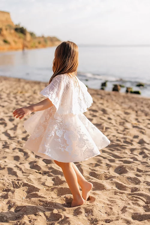 BMbride Lovely White A-line 3/4 Sleeves Appliques Flower Girls Dress With Lace BMbride