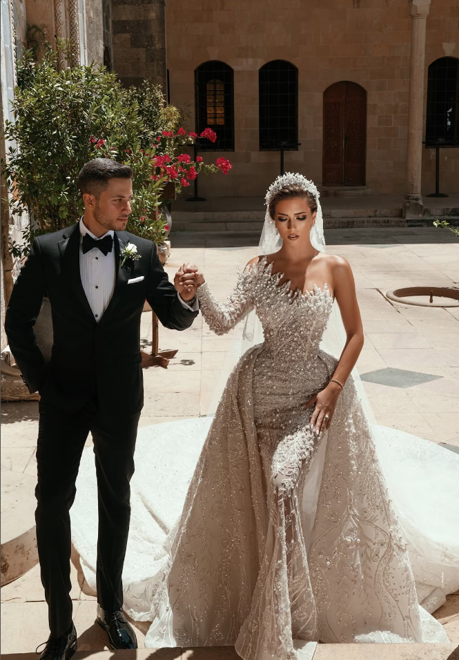 BMbride Luxurious Long White One Shoulder A-line Beading Pearls Long Sleeve Weeding Dress With Train BMbride