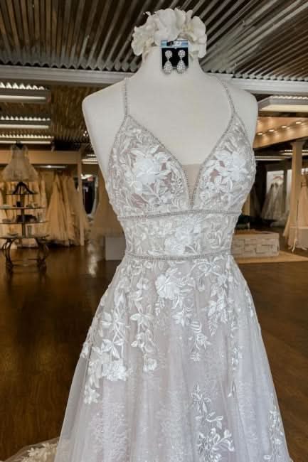 BMbride Modern Spaghetti Straps A-Line Wedding dresses With Lace BMbride