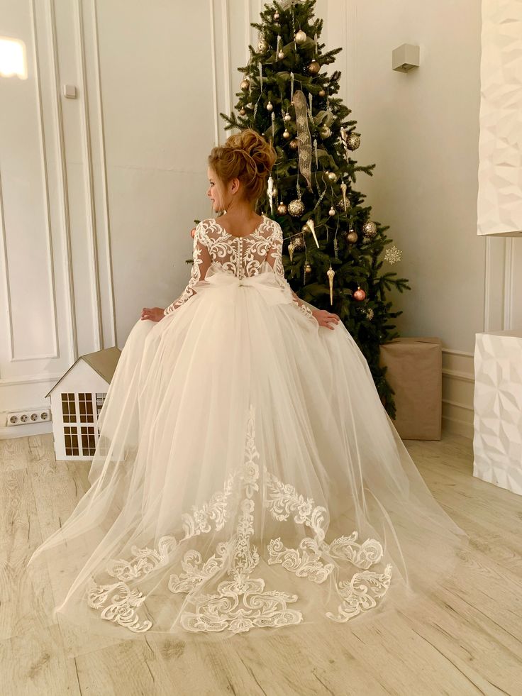 BMbride Modest Long Princess Tulle Lace Appliques flower girl dress with sleeves BMbride