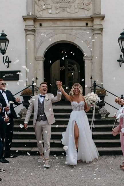 BMbride Sexy Strapless Sleeveless Column Floor-Length Tulle Wedding Dresses with Appliques BMbride