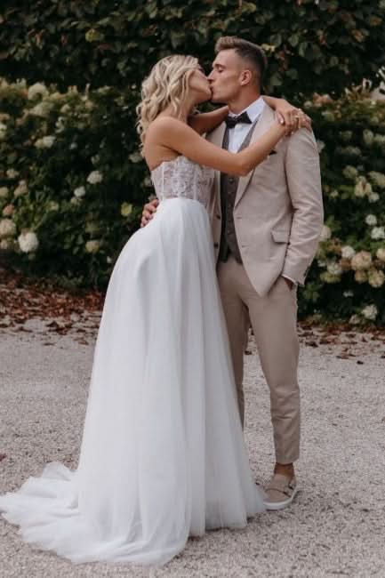 BMbride Sexy Strapless Sleeveless Column Floor-Length Tulle Wedding Dresses with Appliques BMbride
