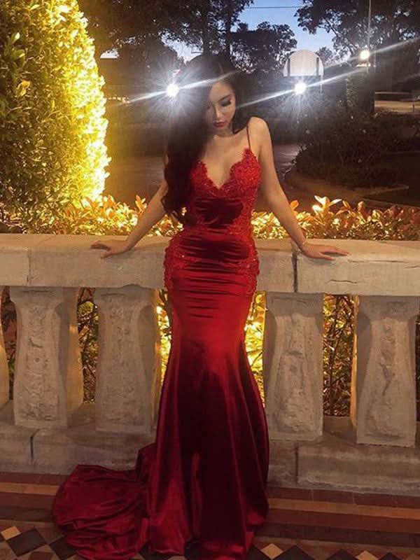 BMbride Sheath/Column Sleeveless Spaghetti Straps Applique Silk like Satin Prom Dresses BMbride