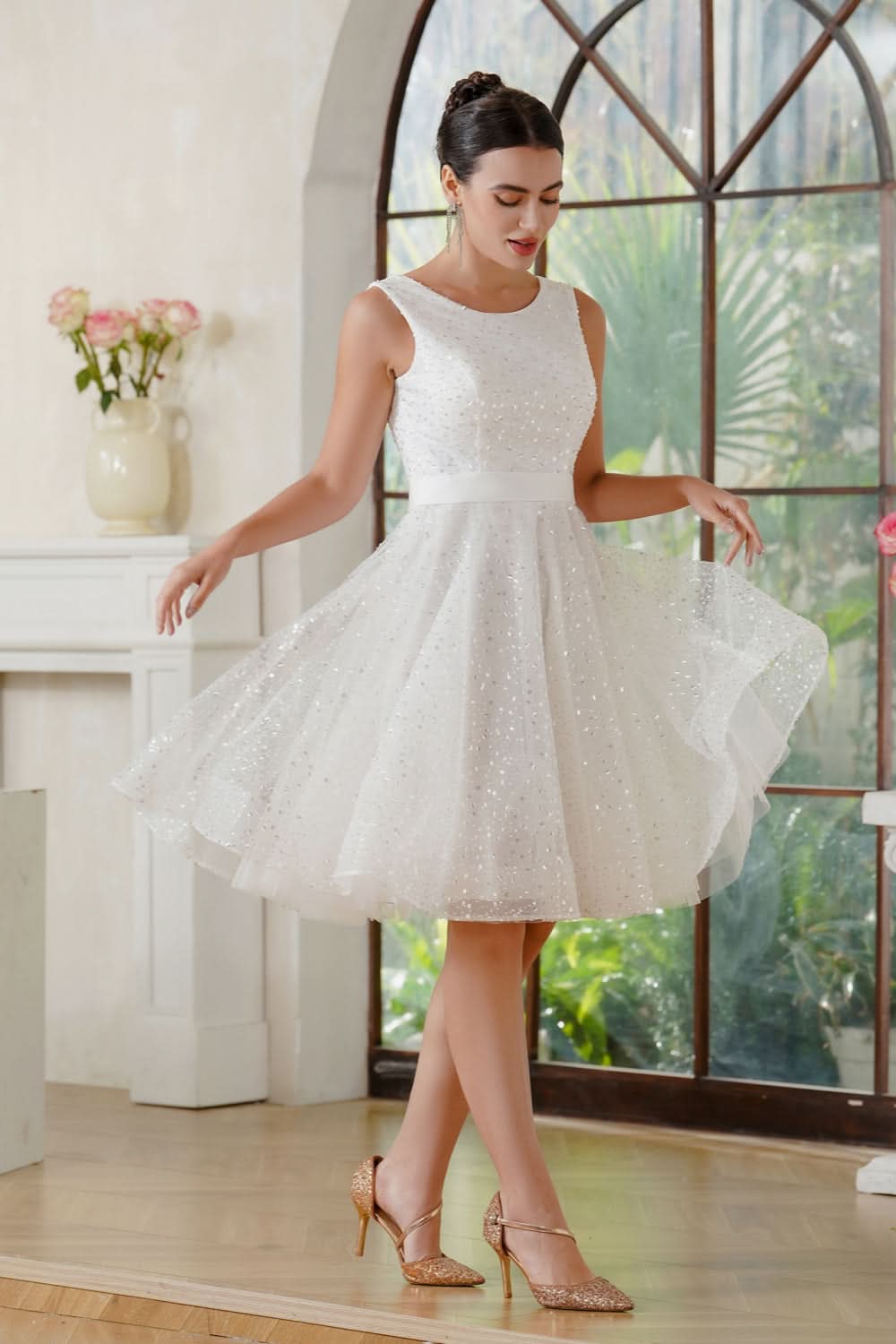 Scoop Neck Chiffon Short Prom Dress with Sequins, Sleeveless Knee-Length Party Gown BM bride