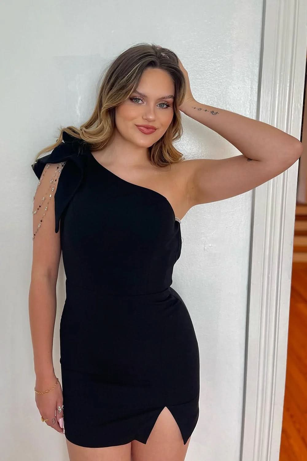 Stylish Sparkly Black Tight Short Homecoming Dress with Flattering Slit BM bride