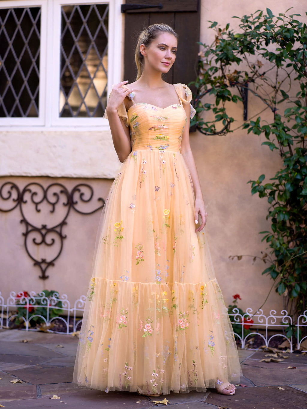 Beautiful Sweetheart Neck Floor Length Tulle Embroidery Floral Prom Dress BM bride