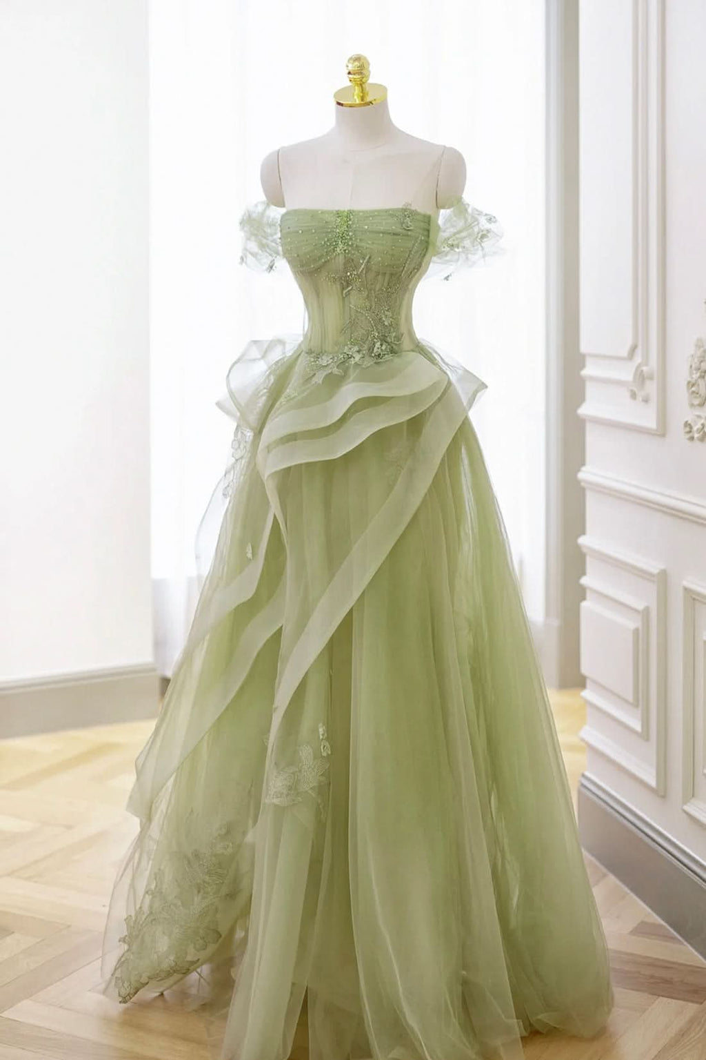 Lovely Green Tulle Lace Long Prom Dress with a Form-Fitting Corset BM bride