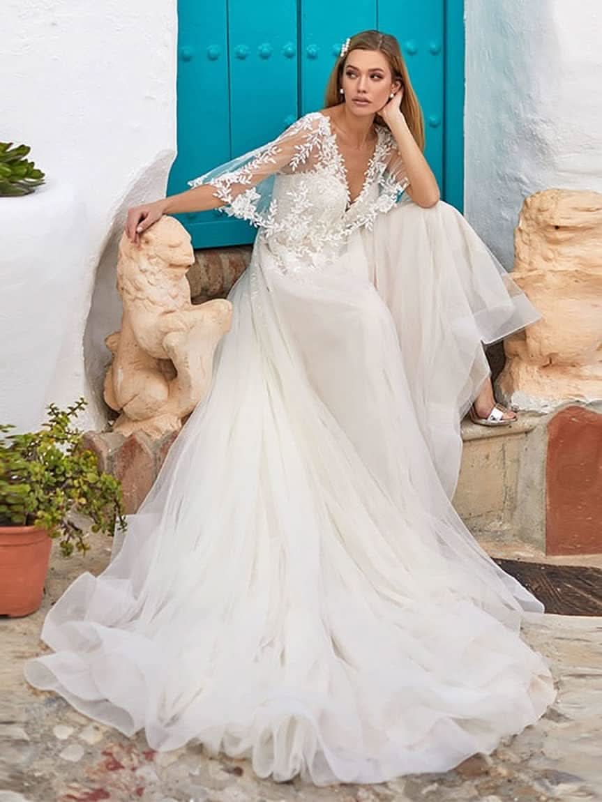 Women's Beach Spaghetti Strap Wedding Dresses for Bride 2025 Boho Long Lace Bridal Gowns for Wedding - Bmbride