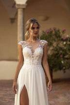 Women's Beach Spaghetti Strap Wedding Dresses for Bride 2025 Boho Long Lace Bridal Gowns for Wedding - Bmbride