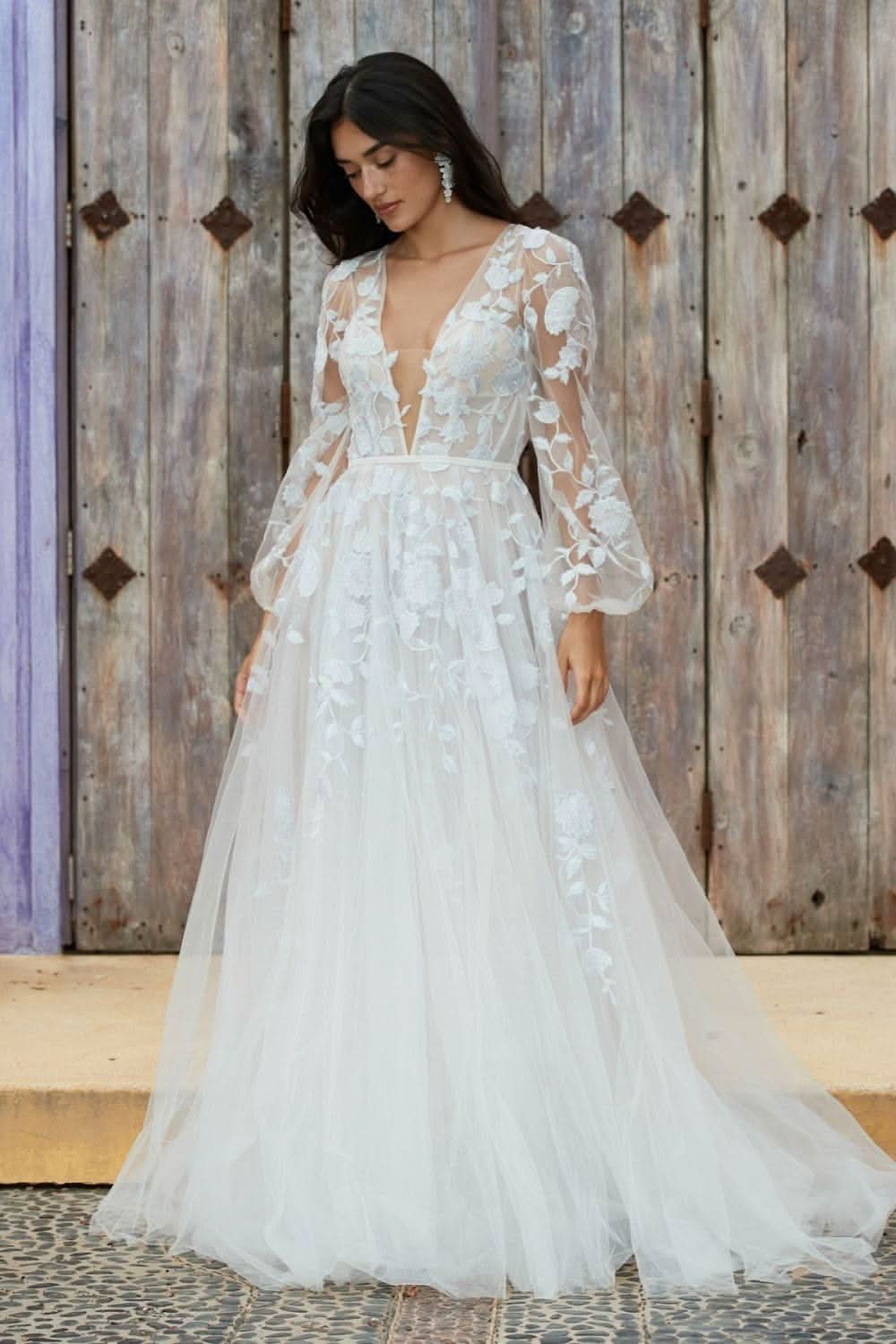 Women's Beach Spaghetti Strap Wedding Dresses for Bride 2025 Boho Long Lace Bridal Gowns for Wedding - Bmbride
