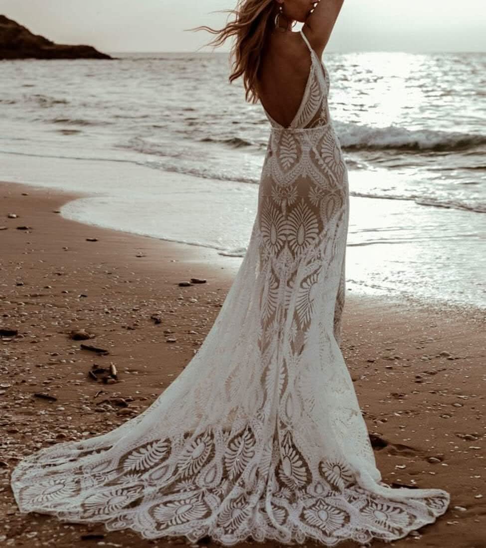 Women's Beach Wedding Dresses for Bride 2022 Vintage Long Sleeves Lace Bohemian Bridal Gown - Bmbride