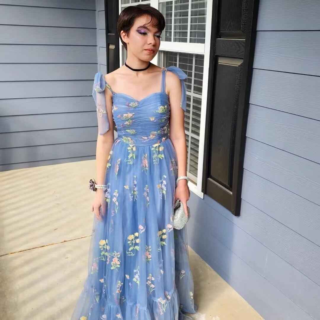 Women's Flower Embroidery Tulle Prom Dresses 2025 Long Spaghetti Straps Evening Party Gowns - Bmbride